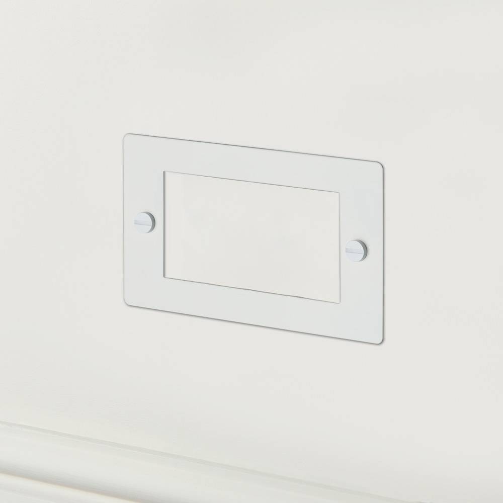 Buster + Punch Euro Plate / 2G / 50 mm / 4 modules – White
