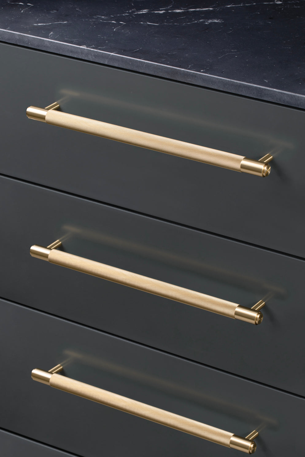 PULL BAR / CROSS / MESSING