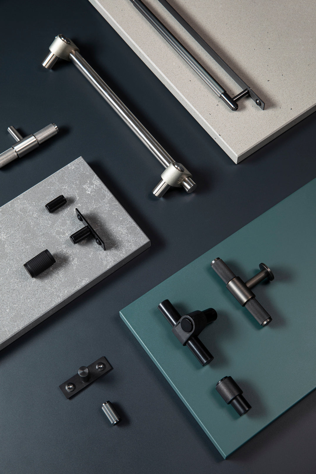 T-BAR / RØGET BRONZE