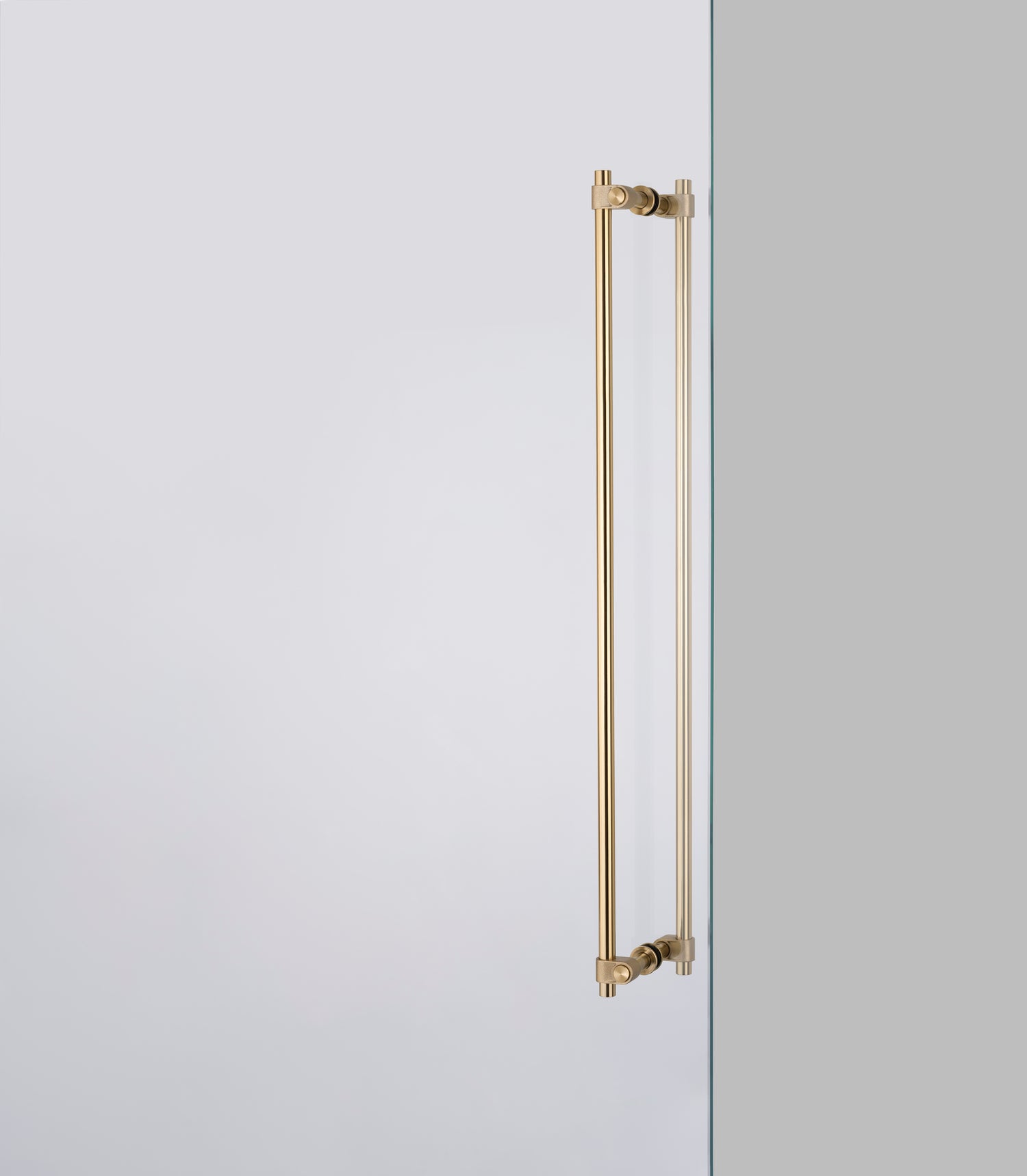 CLOSET BAR / DOBBELTSIDET / CAST / MESSING