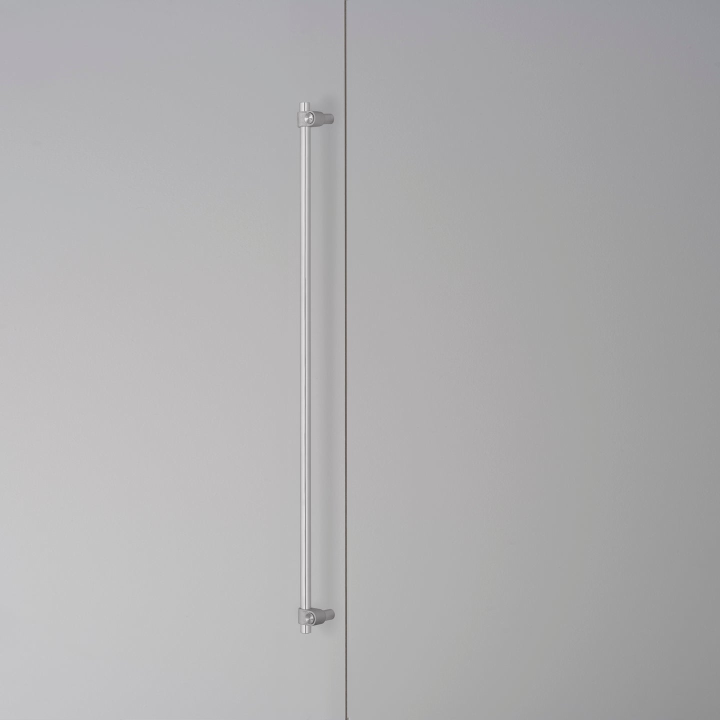 CLOSET BAR / CAST / RUSTFRIT STÅL