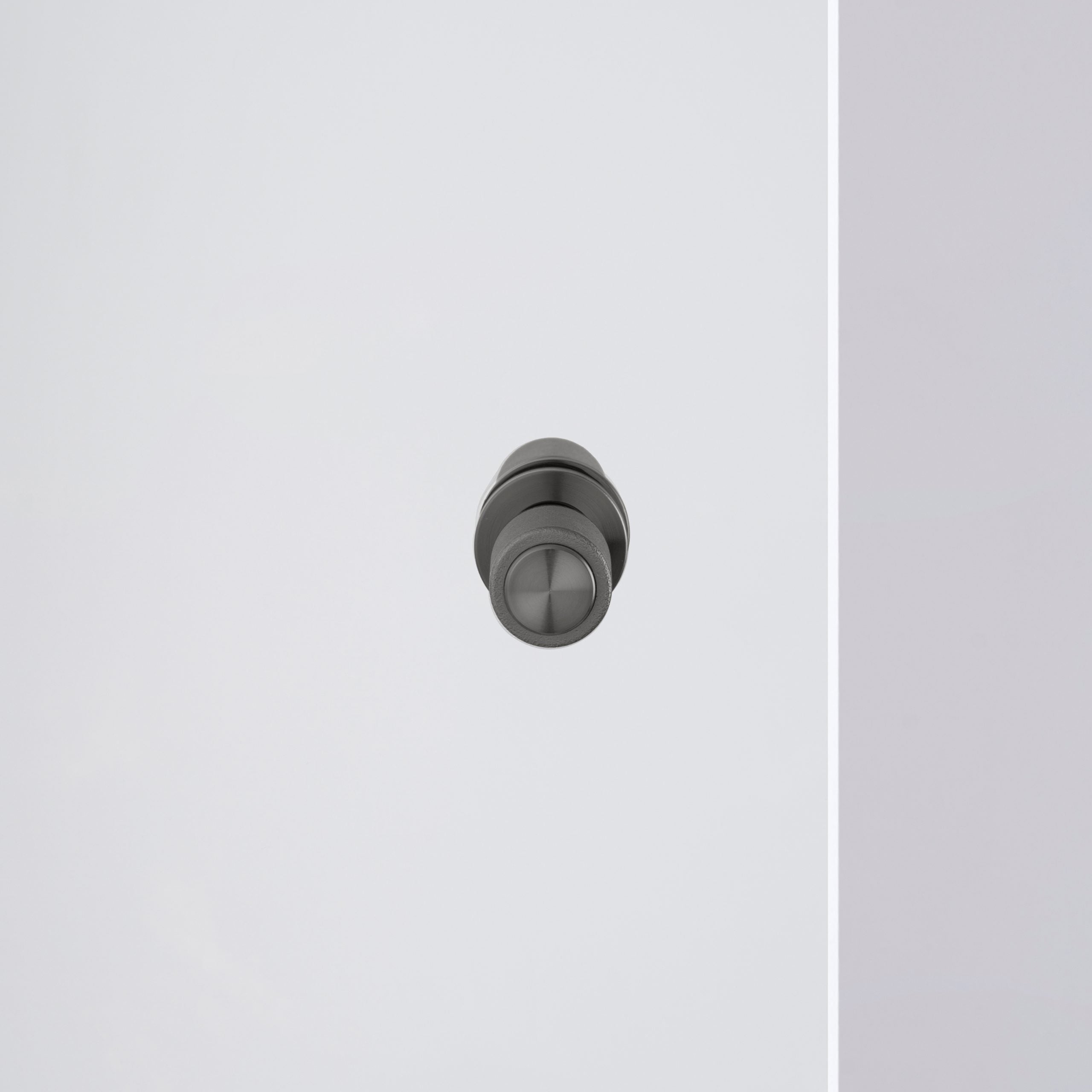 FURNITURE KNOB / DOUBLE-SIDED / CAST / GUN METAL