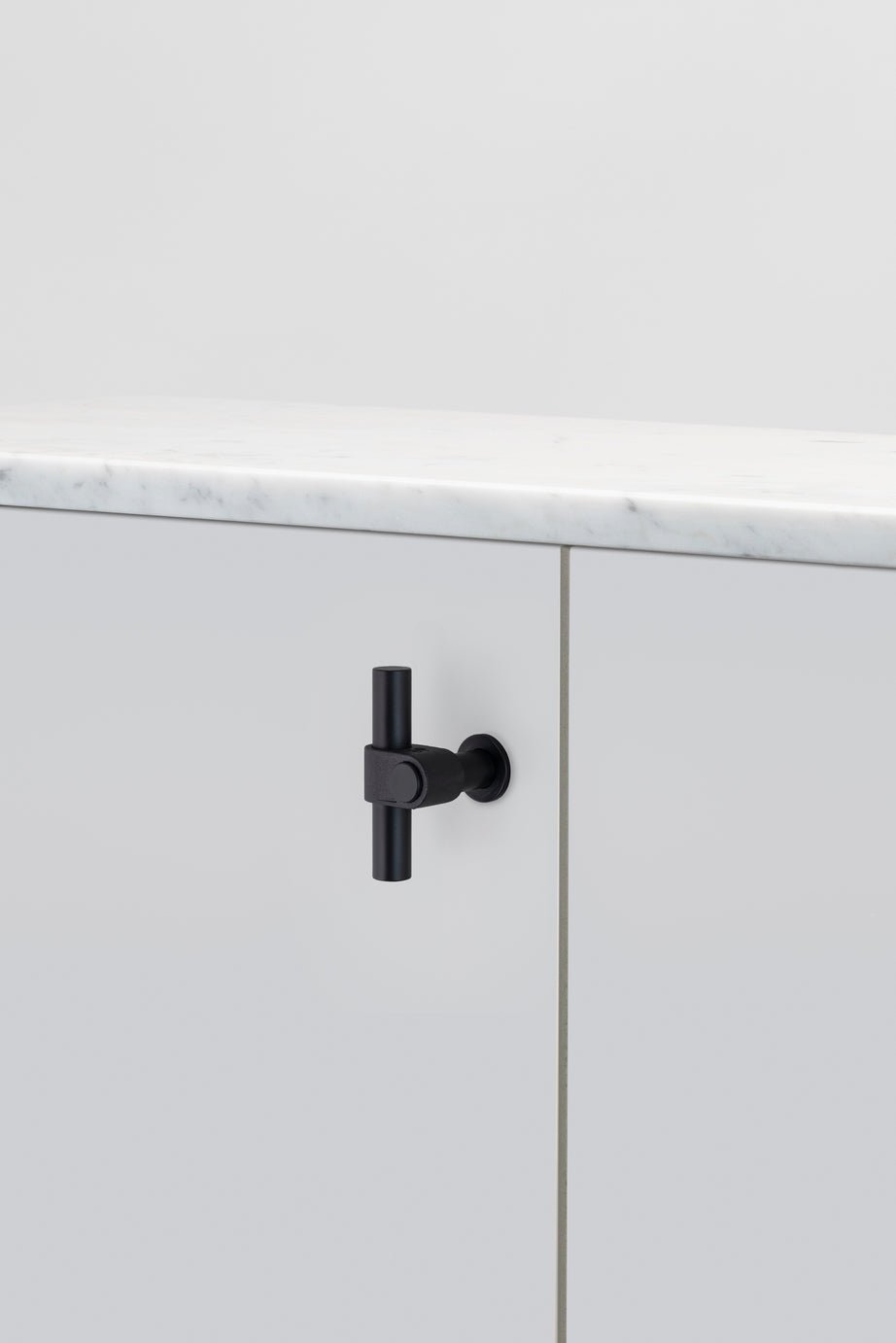 T-BAR / CAST / SVEJSER SORT