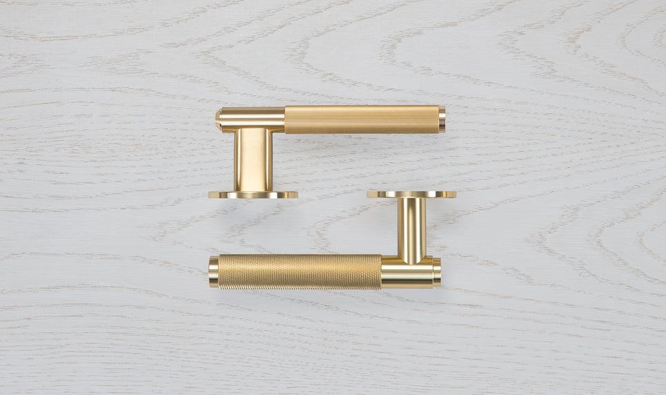 DØRHÅNDTAG SÆT / LINEAR / MESSING