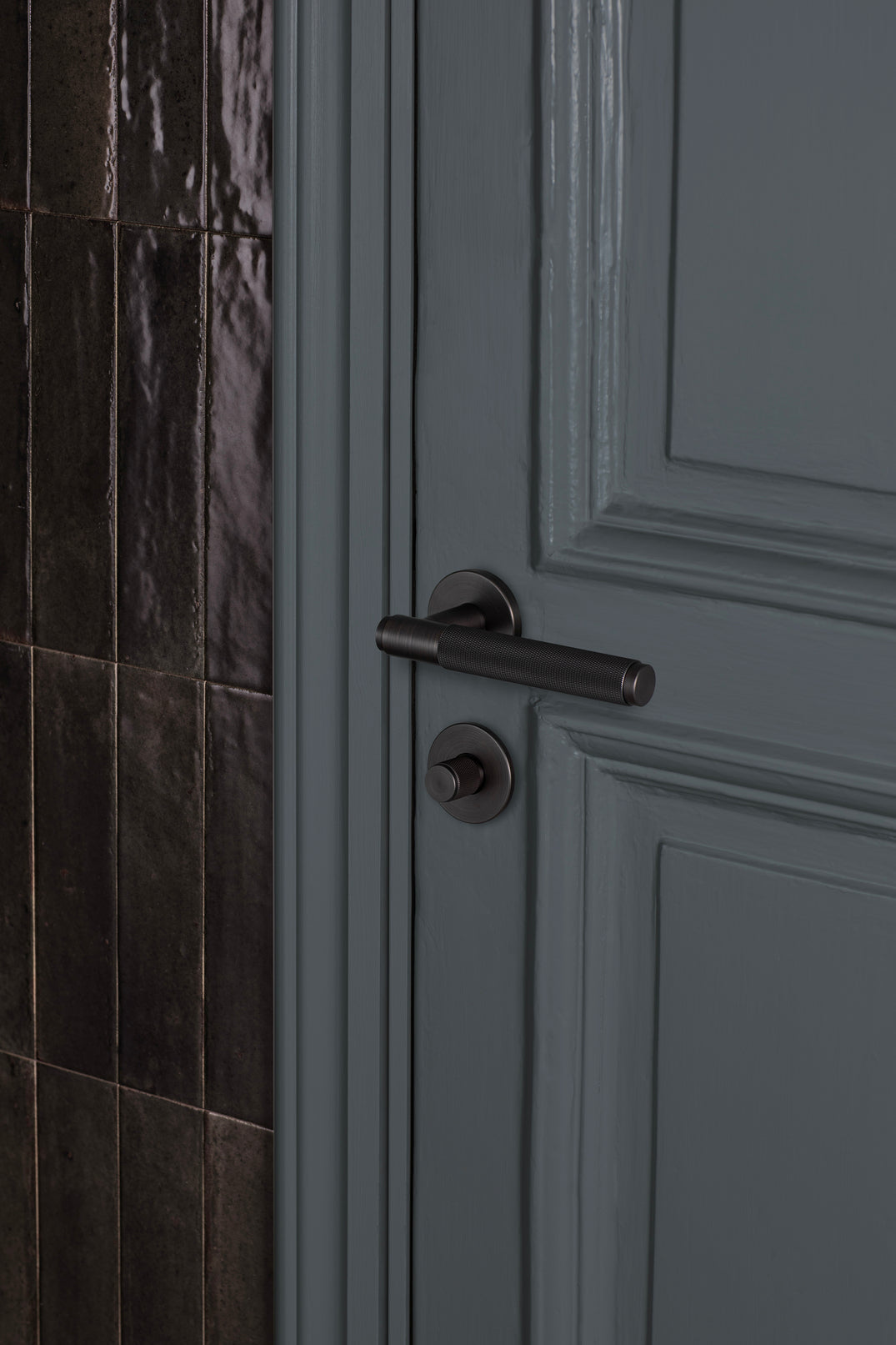 DOOR HANDLE SET / CROSS / SMOKED BRONZE