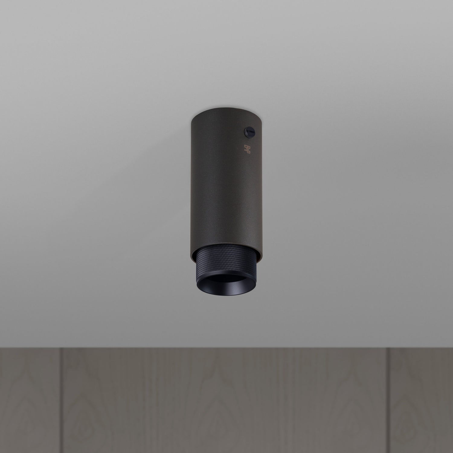 EXHAUST SURFACE / CROSS / GRAPHITE / SORT