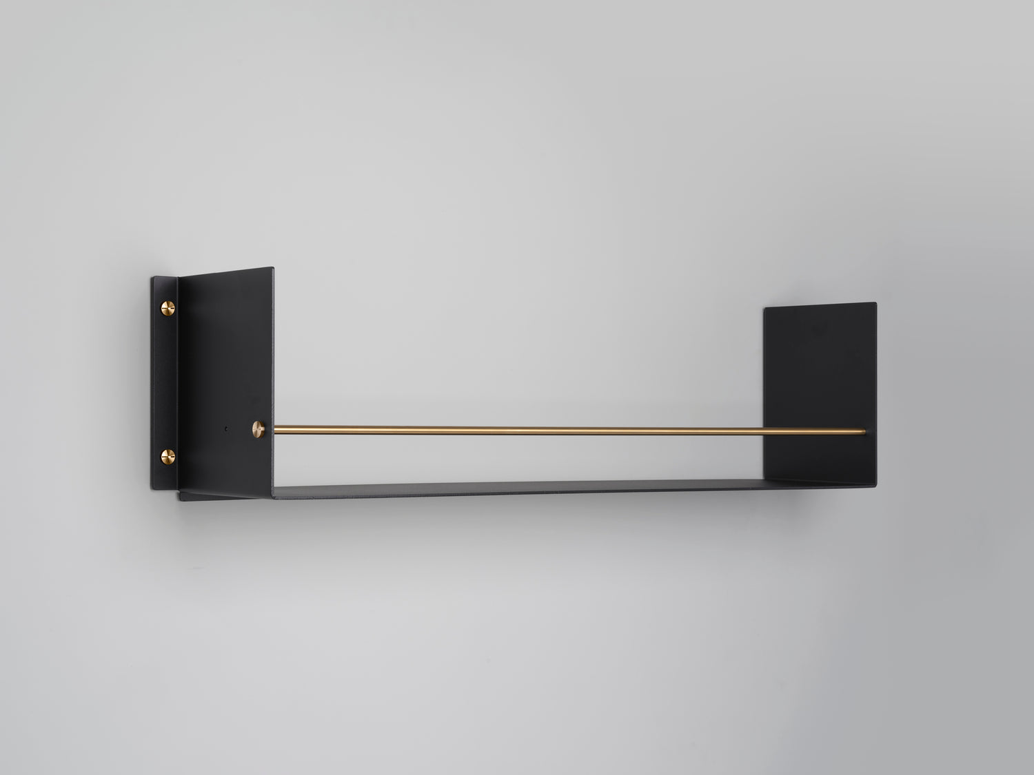 HYLDE / GIRDER / SORT / MESSING