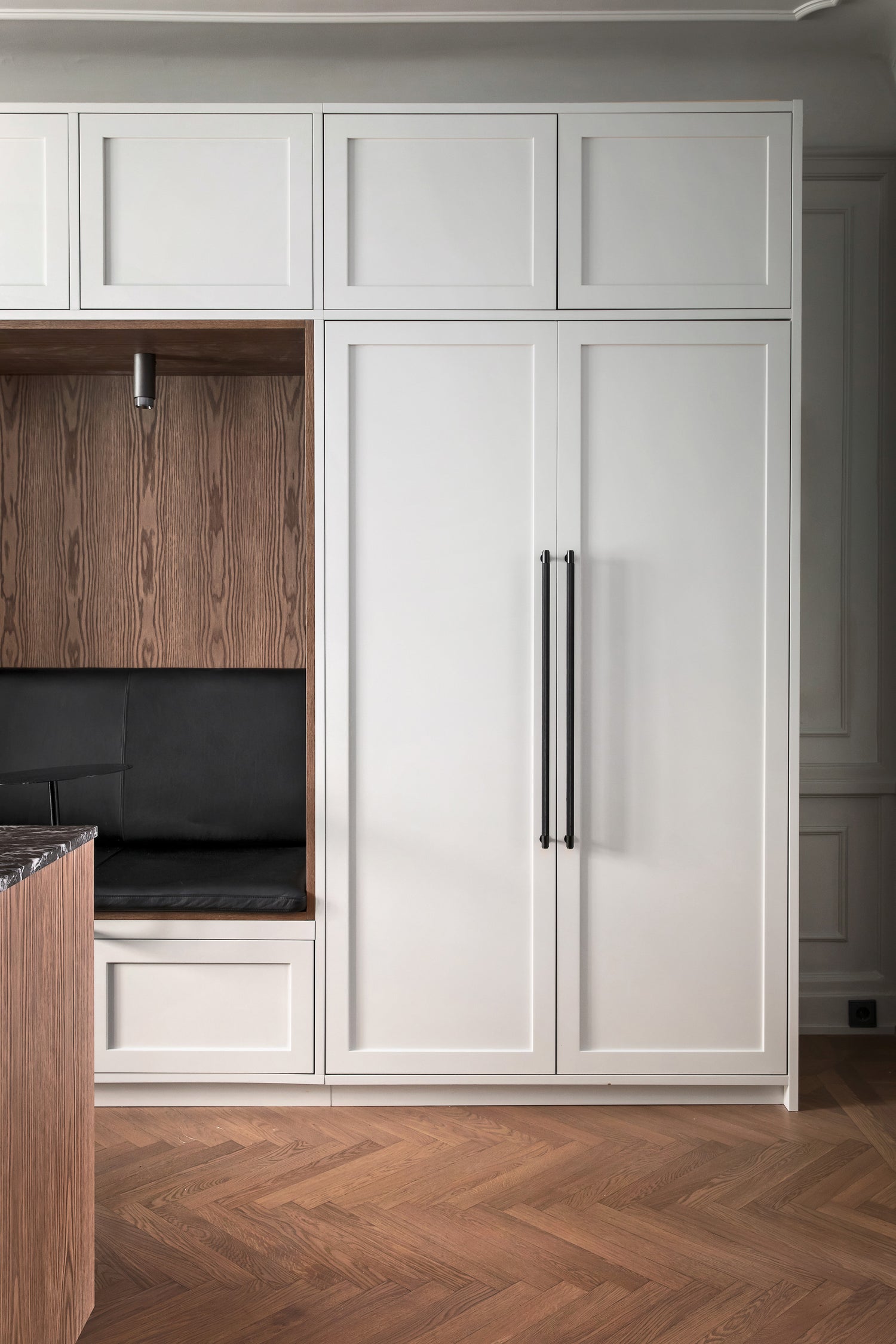 CLOSET BAR / CROSS / SORT