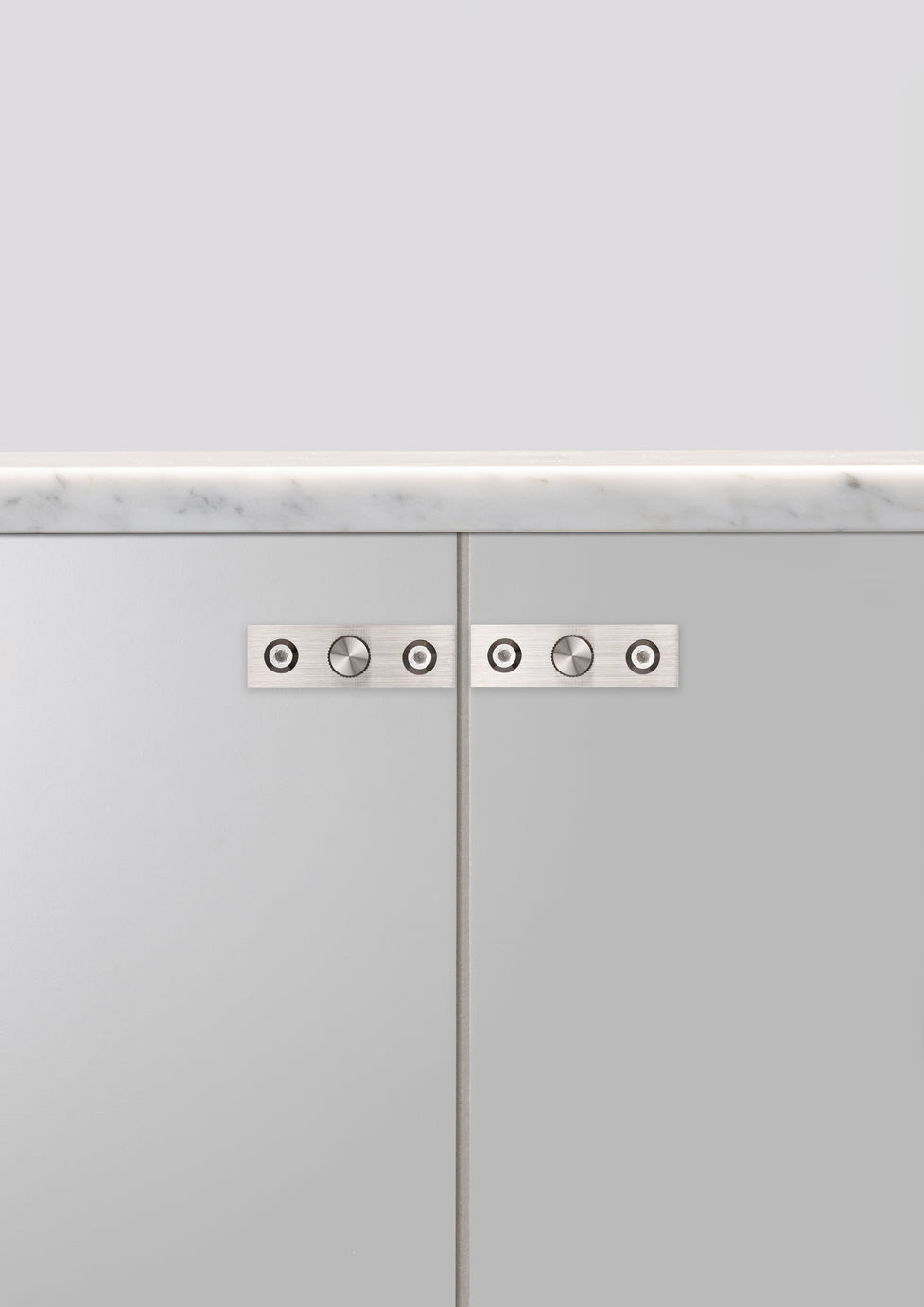 MØBELKNOP / PLATE / LINEAR / RUSTFRIT STÅL