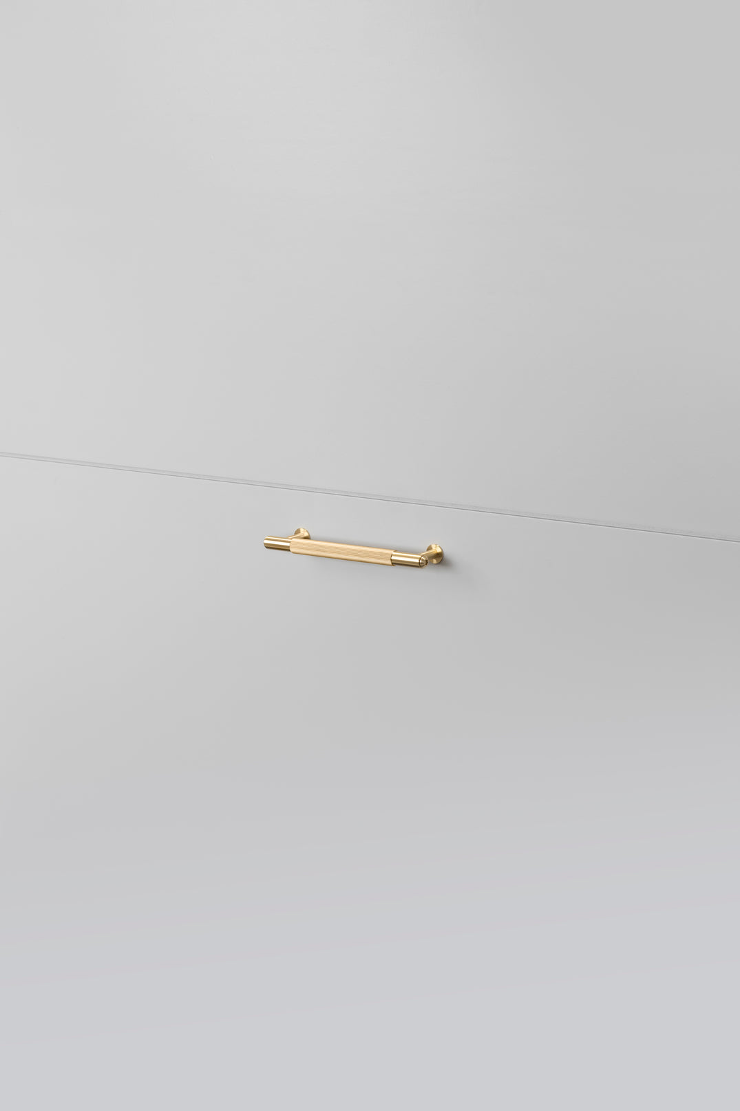 PULL BAR / LINEAR / MESSING