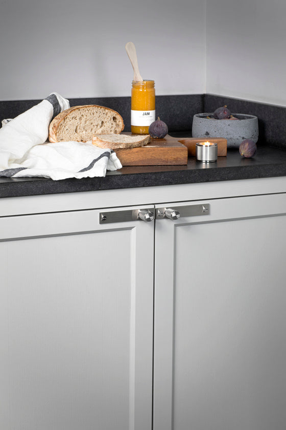 MØBELKNOP / PLATE / CROSS / RUSTFRIT STÅL