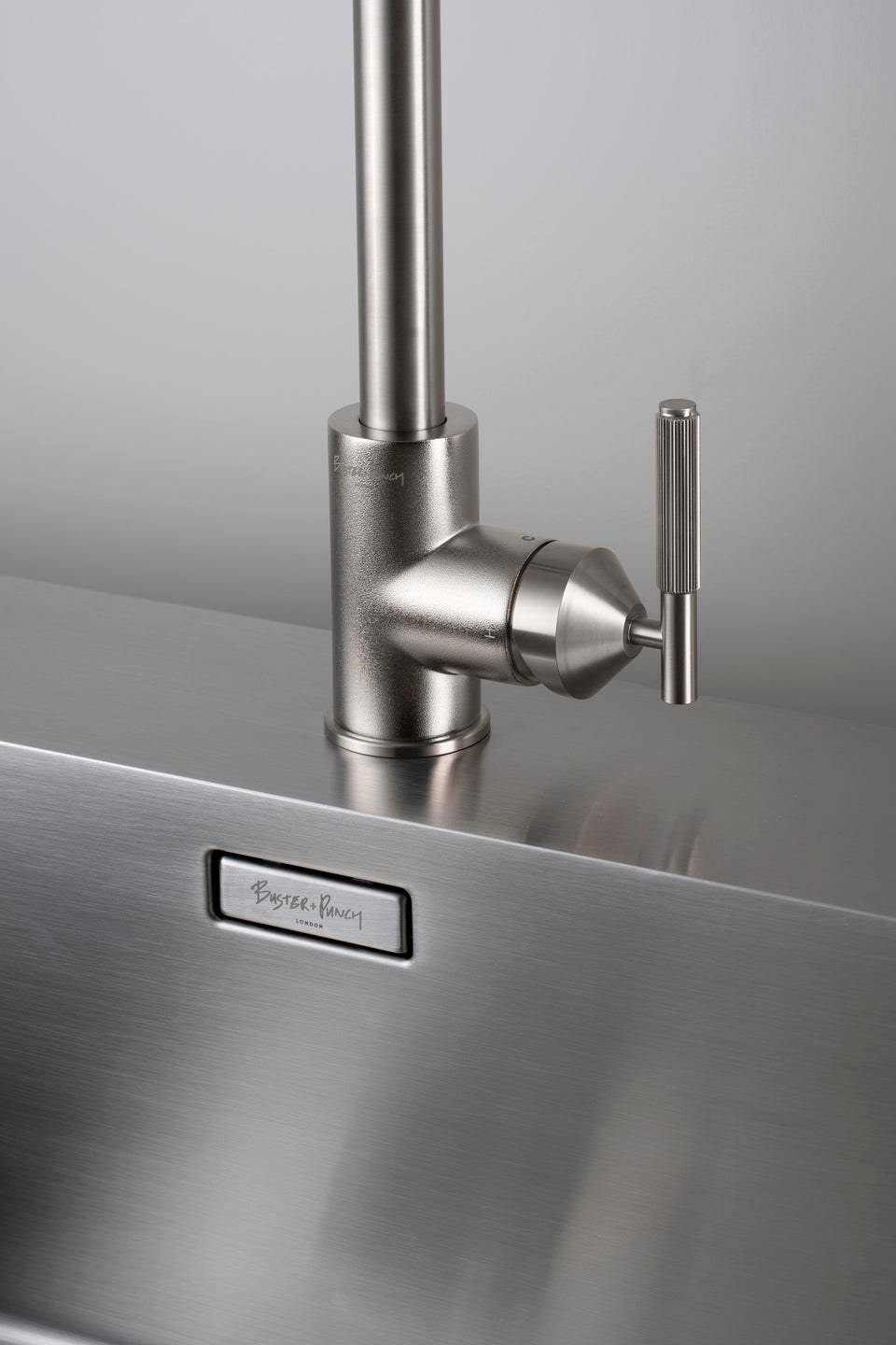 VANDHANE / BLANDINGSBATTERI / LINEAR / STÅL