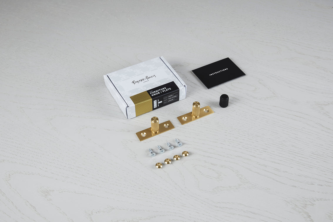 MØBELKNOP / PLATE / LINEAR / MESSING