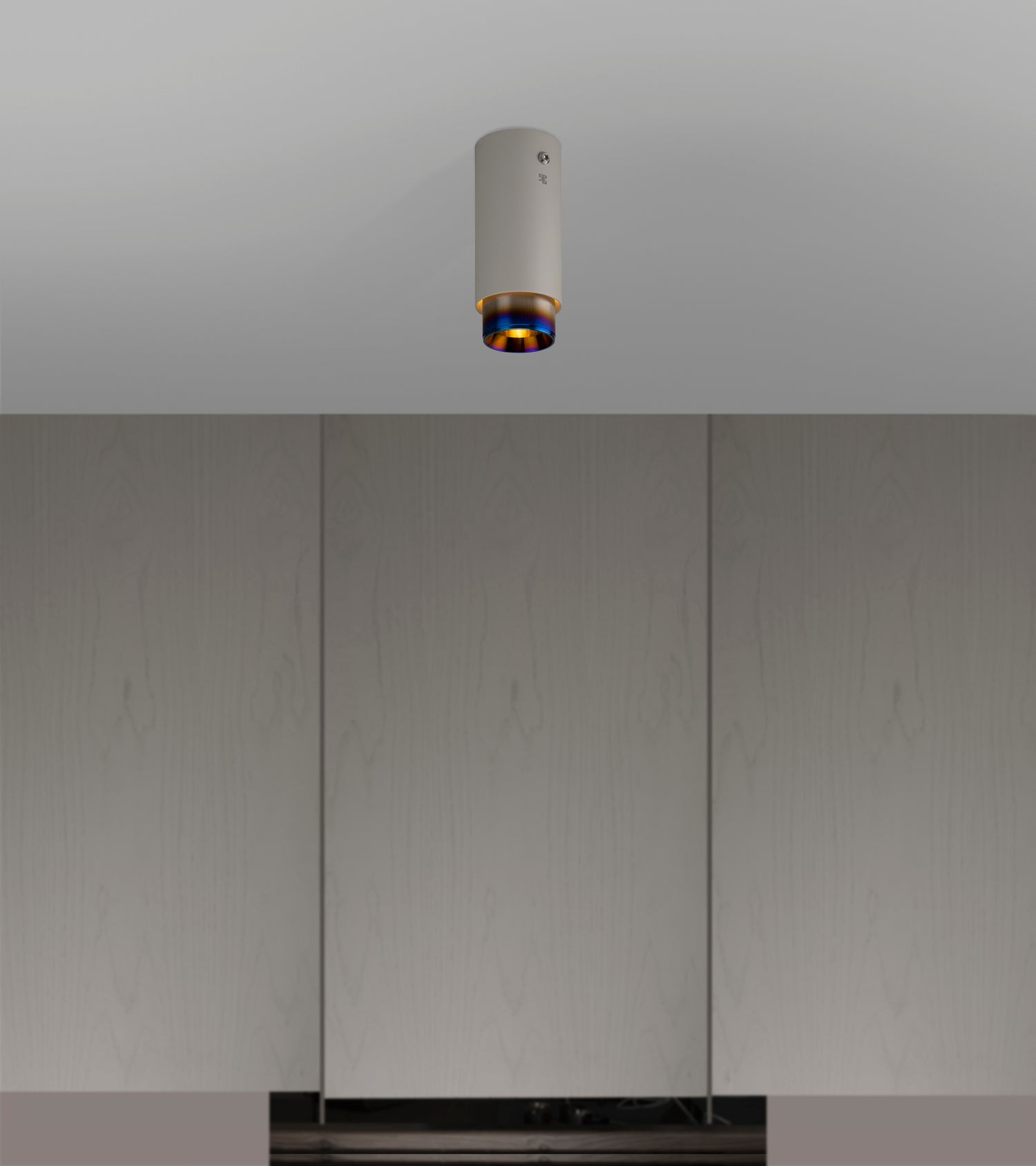 EXHAUST SURFACE / LINEAR / STONE / BURNT STEEL