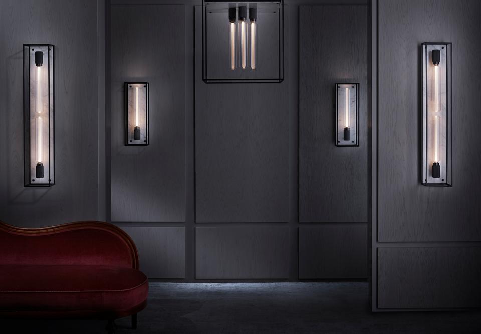 Caged Wall / STOR / HVID MARMOR