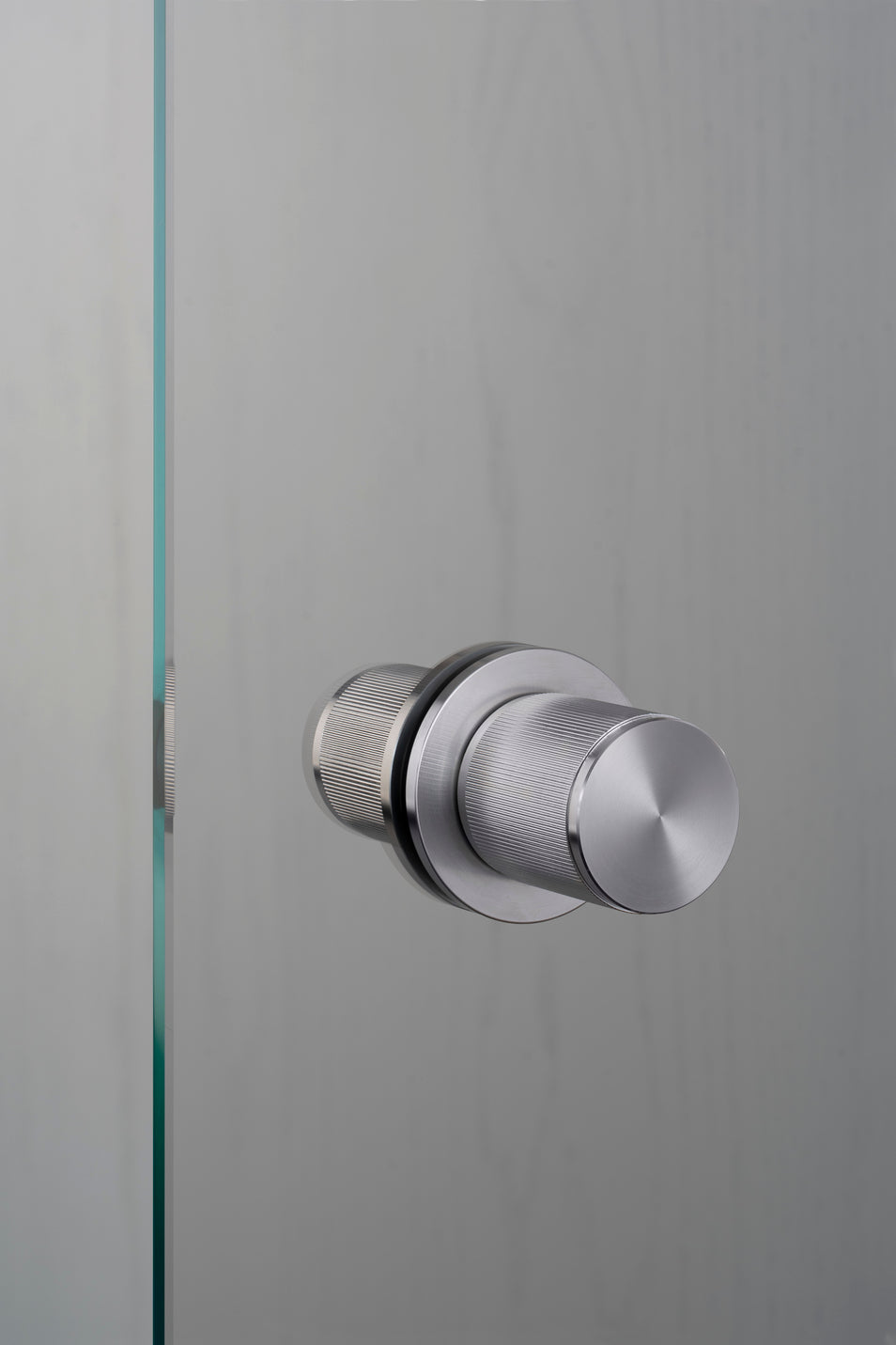 FAST DØRKNOP / DOBBELTSIDET / LINEAR / STÅL