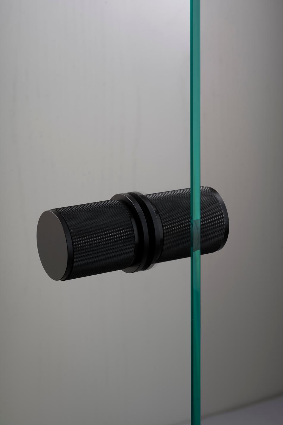 FAST DØRKNOP / DOBBELTSIDET / LINEAR / SVEJSER SORT