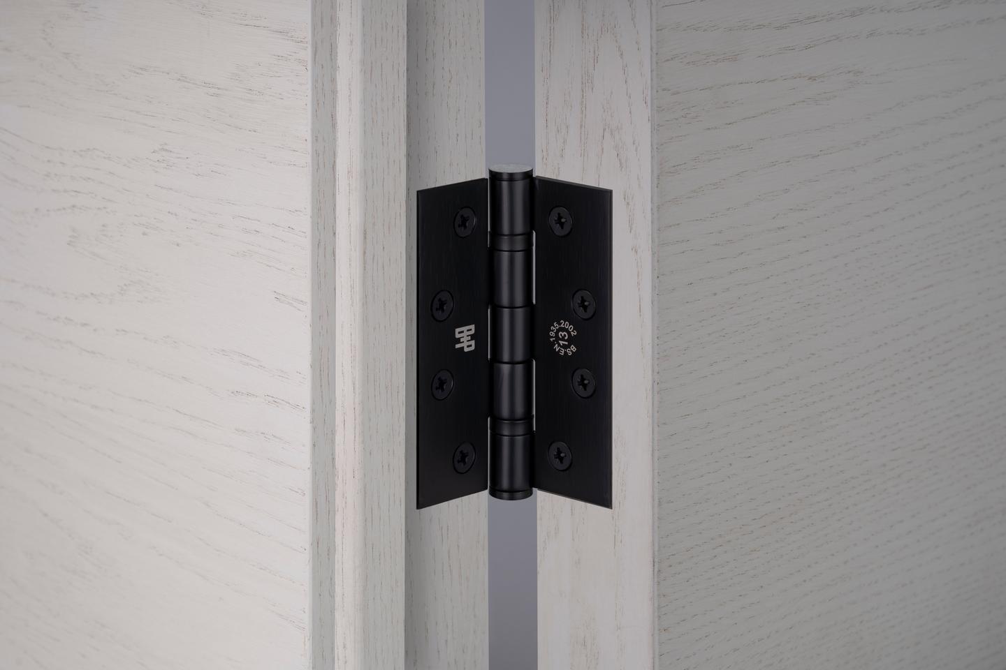 DØRHÆNGSEL / 102 x 76 x 3 MM / SVEJSER SORT