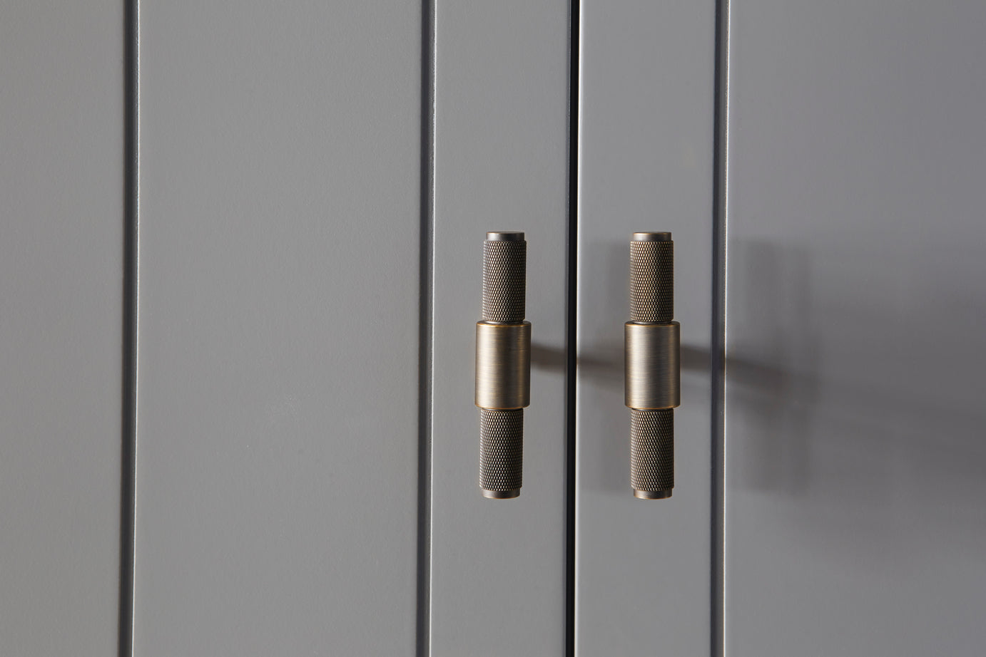 T-BAR / RØGET BRONZE