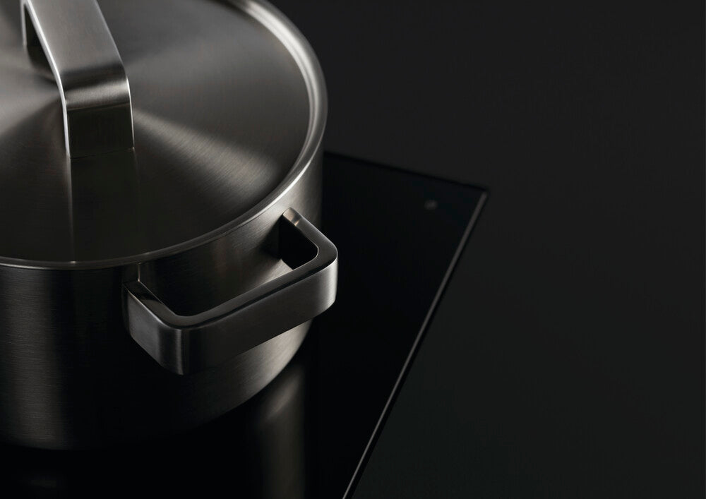 Fisher & Paykel CID834RDTB4 83 cm Series 9 Minimal 4 Zone induktionskogeplader med integreret ventilation