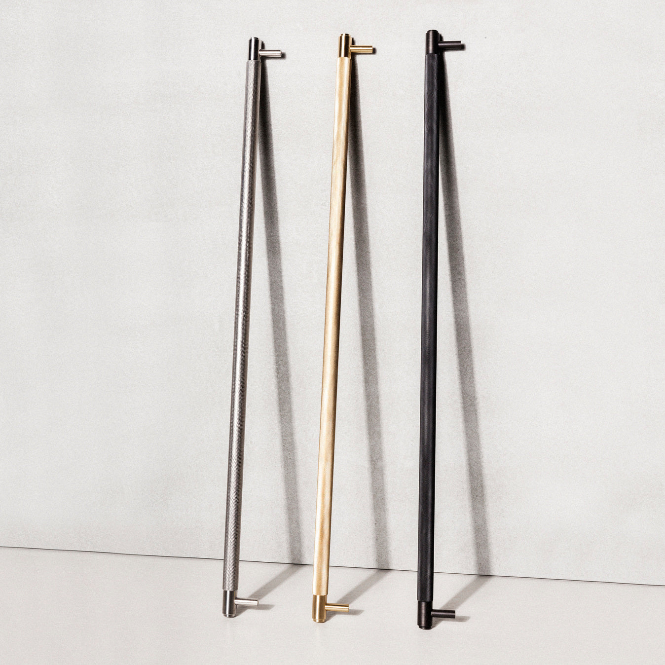 CLOSET BAR / CROSS / SORT