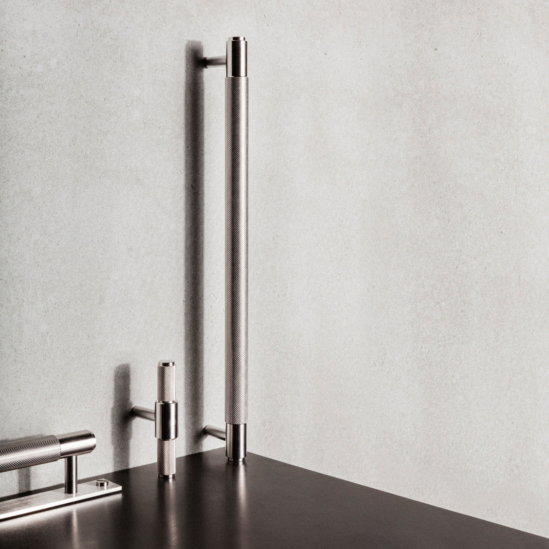 T-BAR / CROSS / STEEL