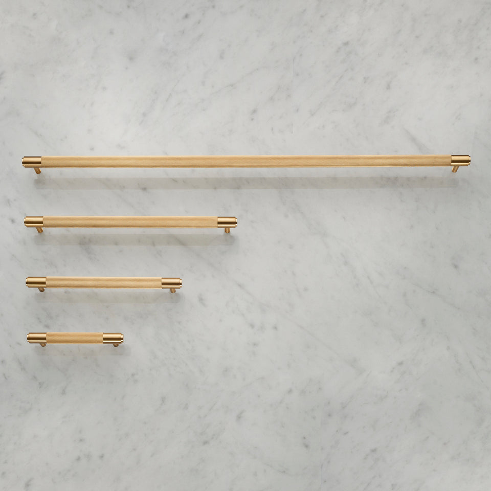 CLOSET BAR / CROSS / MESSING