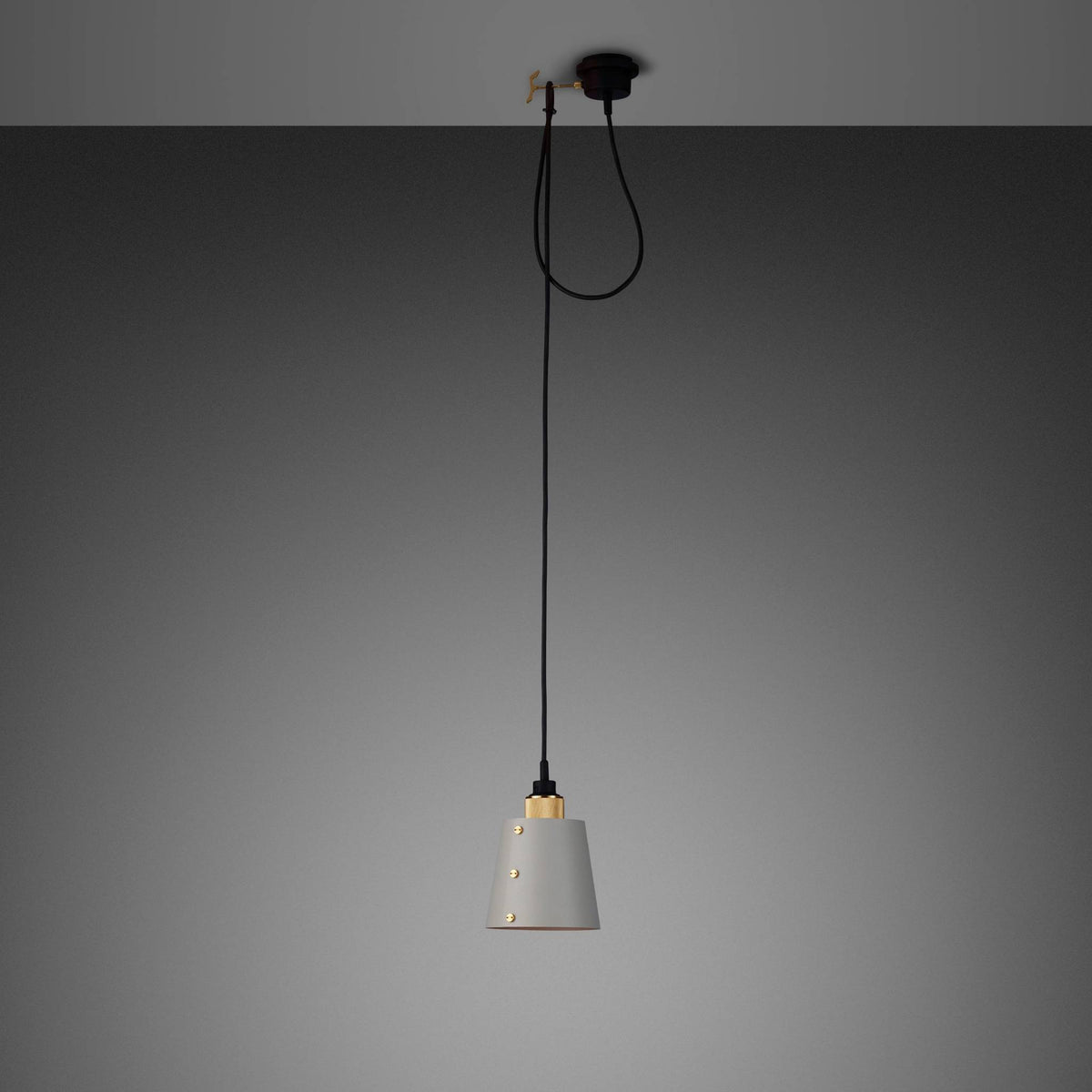 Buster + Punch Hooked 1.0 / Small / Cross / Stone / Brass / 2.6 m