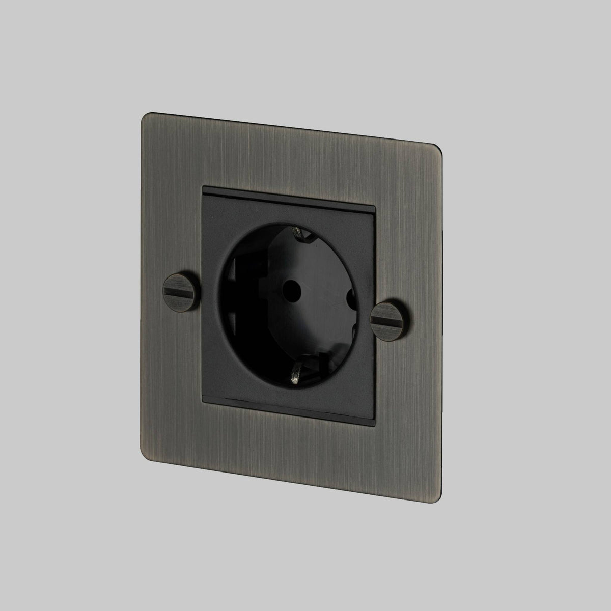 Buster + Punch 1g euro socket – Smoked Bronze