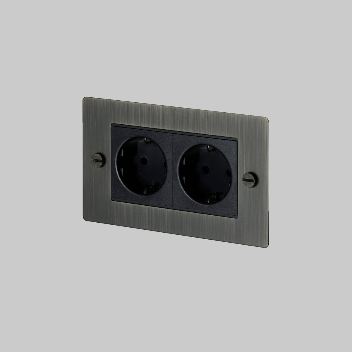 Buster + Punch 2g euro socket – Smoked Bronze