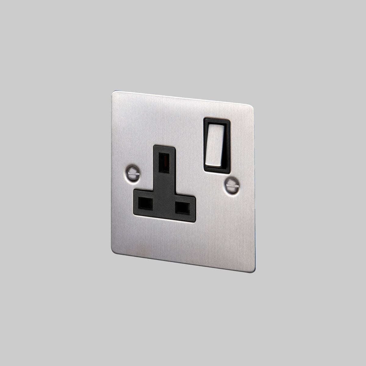 Buster + Punch 1g uk plug socket – Steel