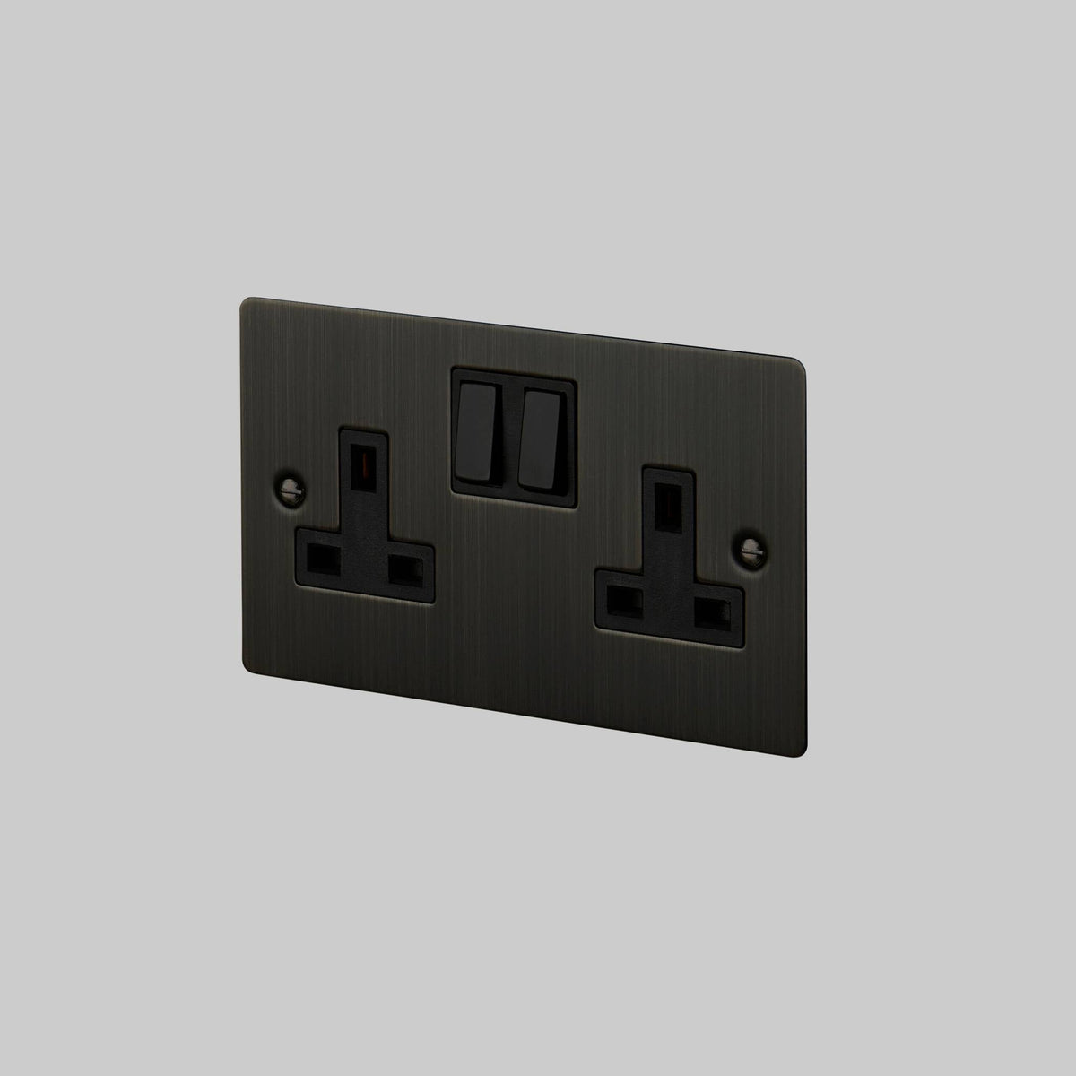 Buster + Punch 2g uk plug socket – Smoked Bronze