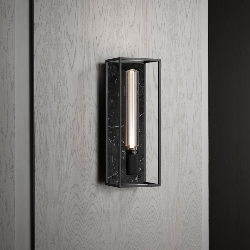 Caged Wall / STOR / SORT MARMOR