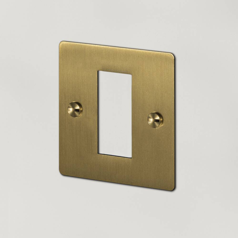 Buster + Punch Euro Plate / 1G / 25 mm / 1 module – Brass