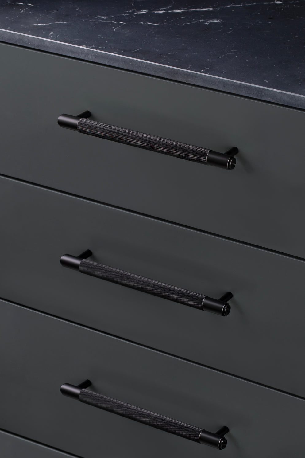 PULL BAR / CROSS / SORT