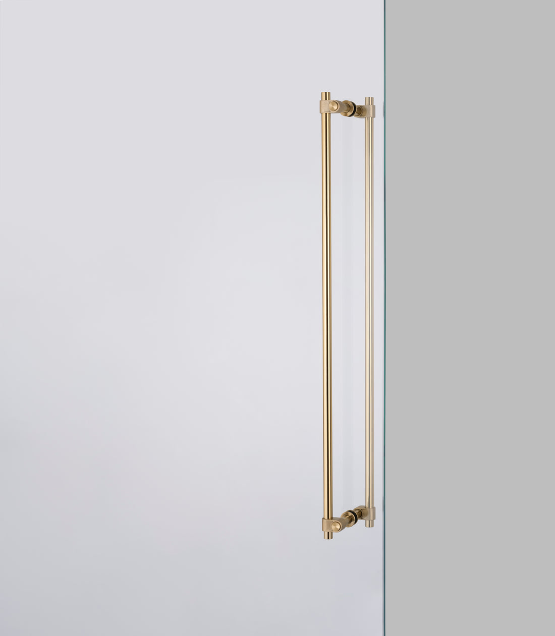 CLOSET BAR / DOBBELTSIDET / CAST / MESSING
