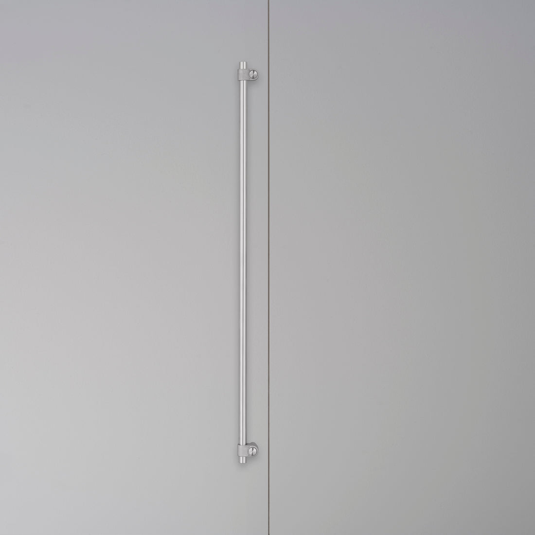 CLOSET BAR / CAST / RUSTFRIT STÅL