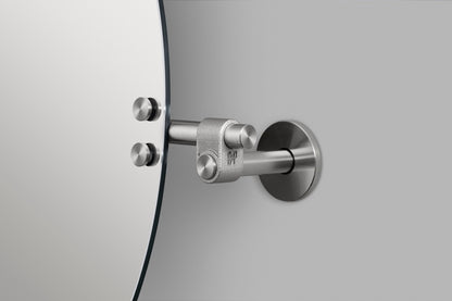 Mirror / cast / steel