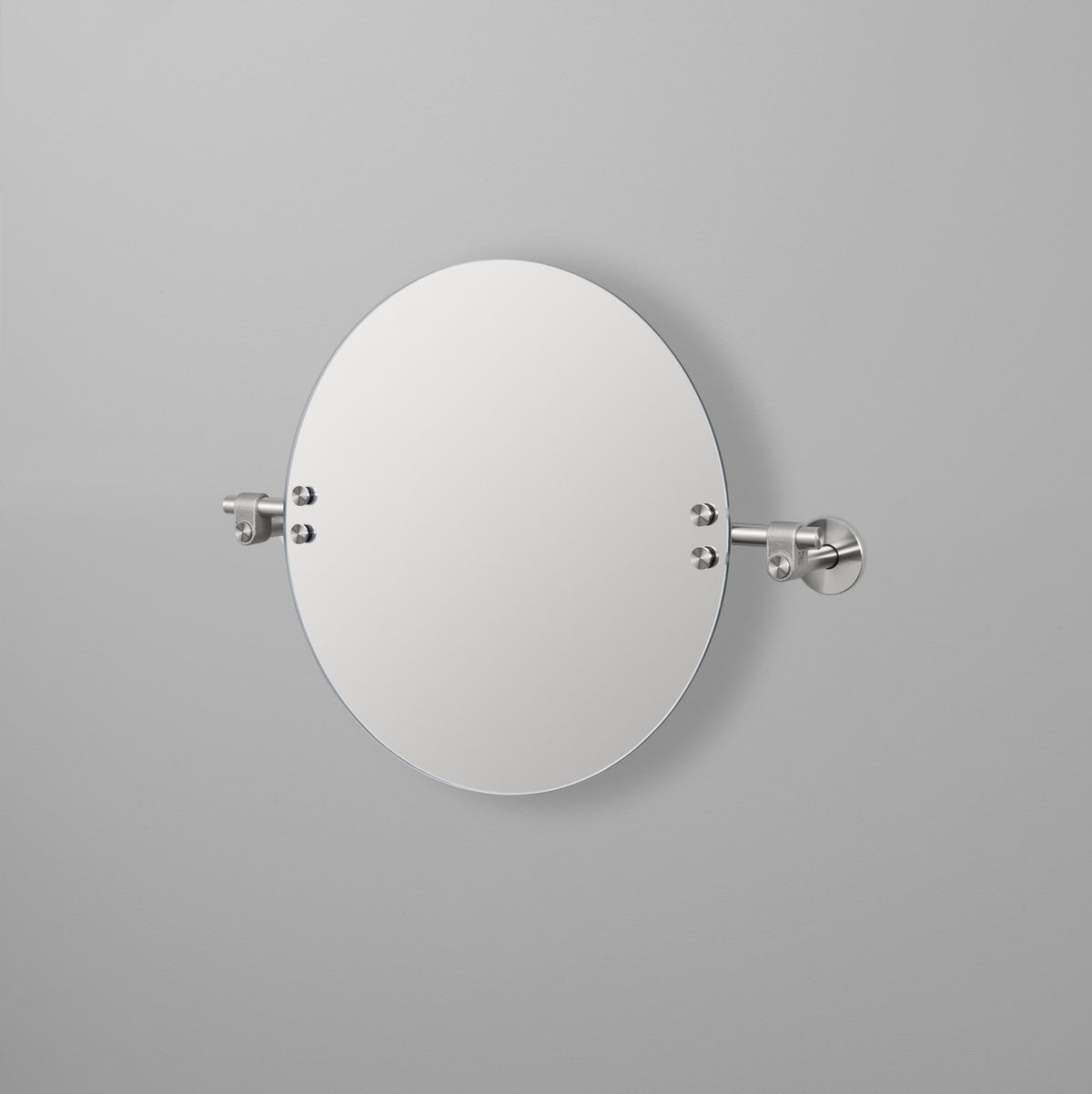 Mirror / cast / steel