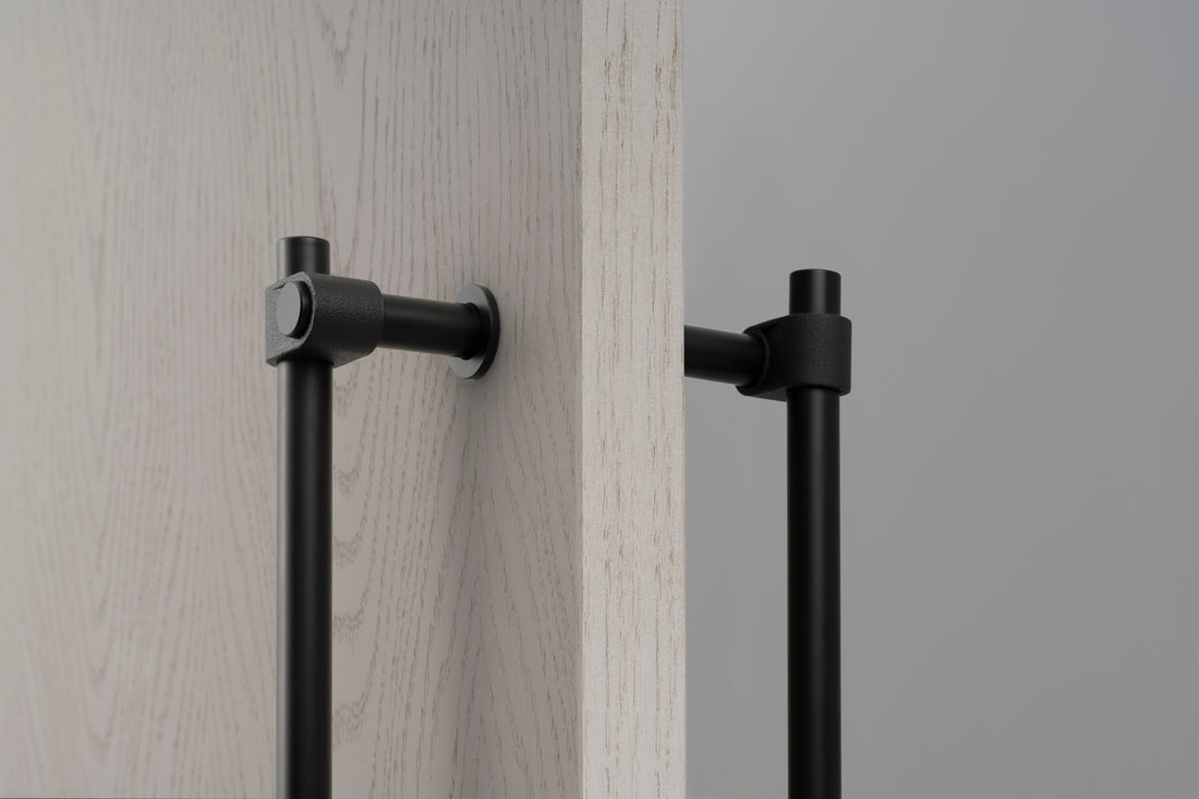 PULL BAR / DOUBLE-SIDED / CAST / SVEJSER SORT / LILLE