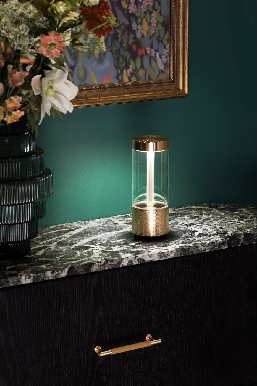 Takeout portable light