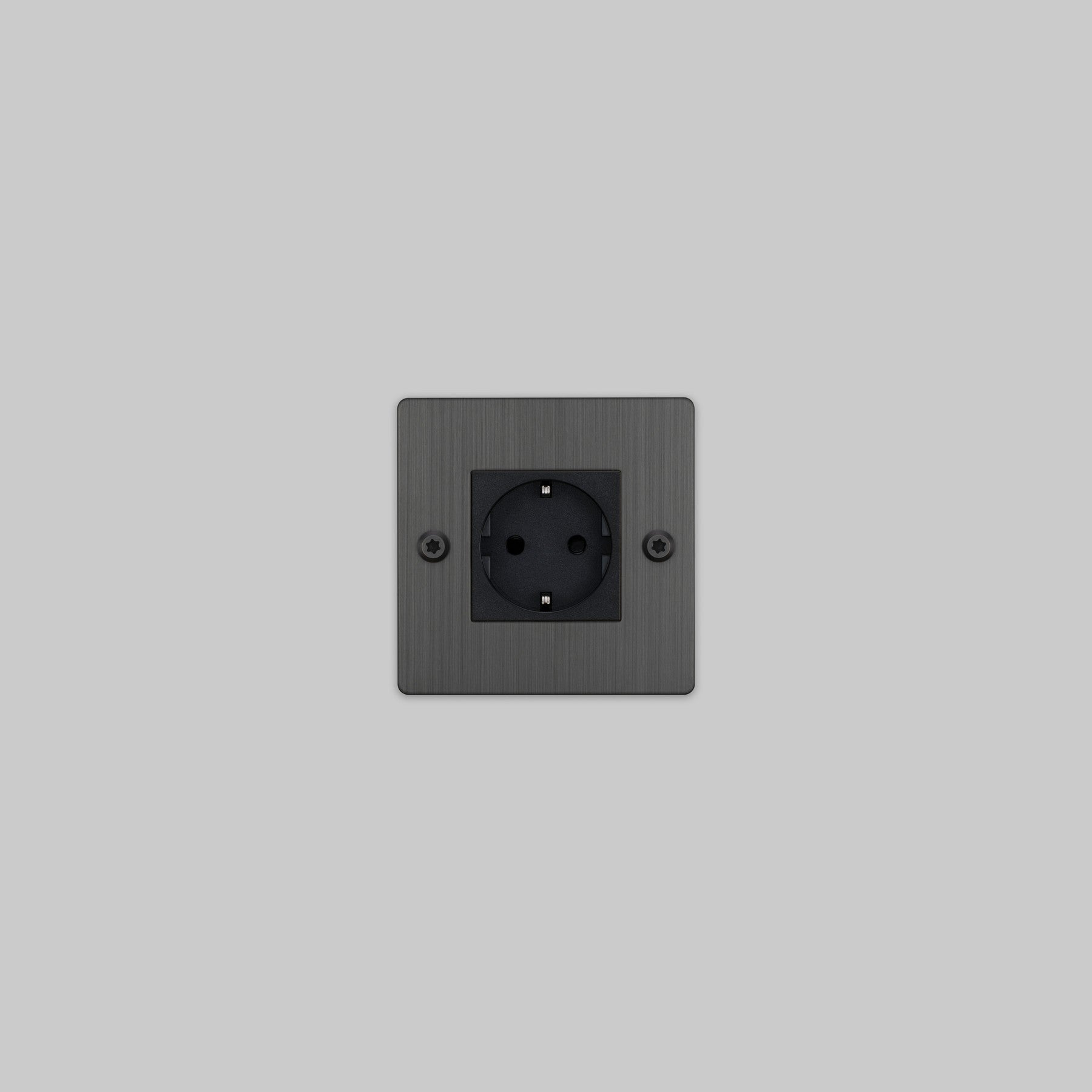 EU 1G SOCKET / SCHUKO TYPE F / CROSS