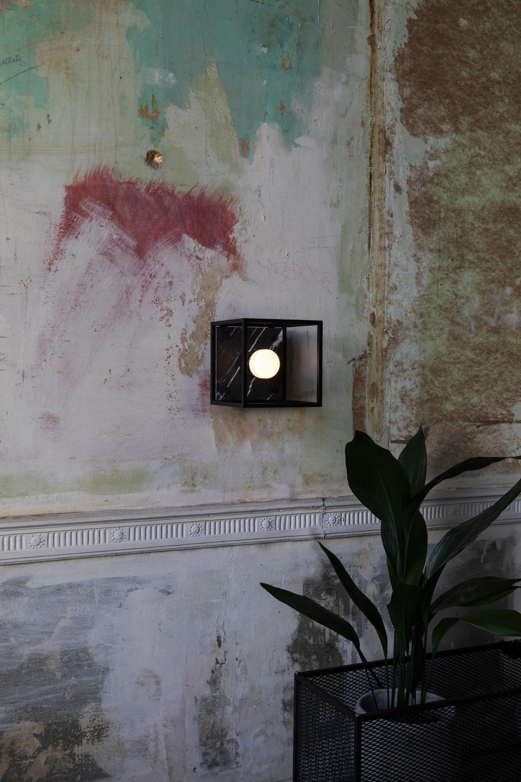 PUNCH BULB / PUCK