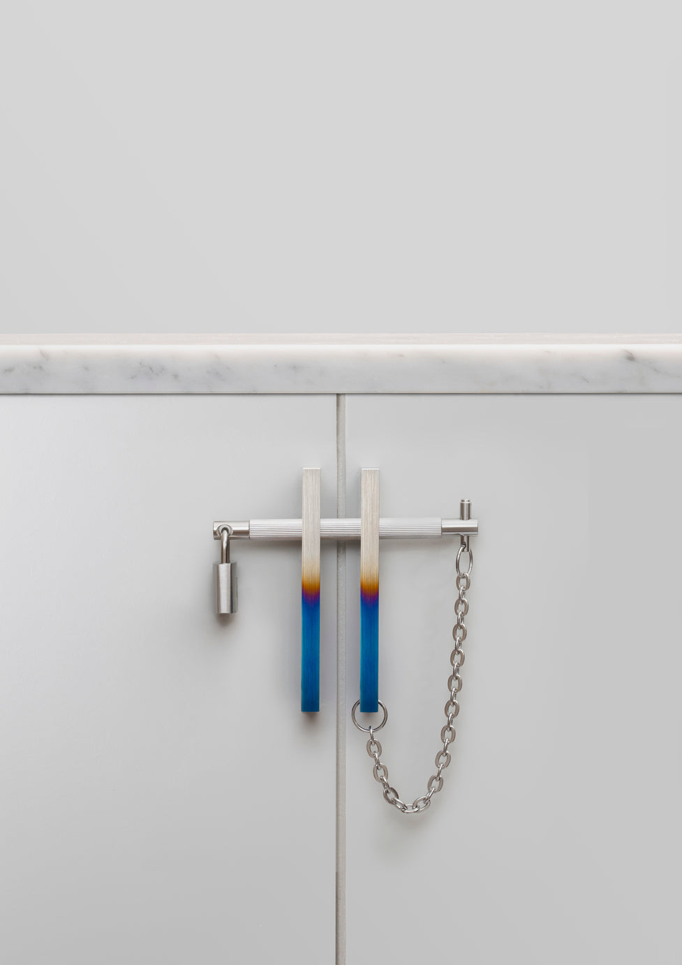 PRECIOUS BAR / BURNT STEEL