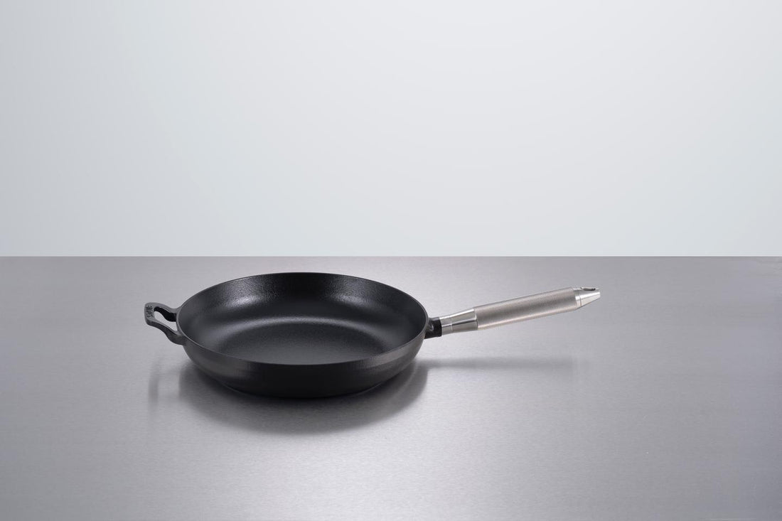 PANDE 28CM / 11,02 TOMMER / STAUB