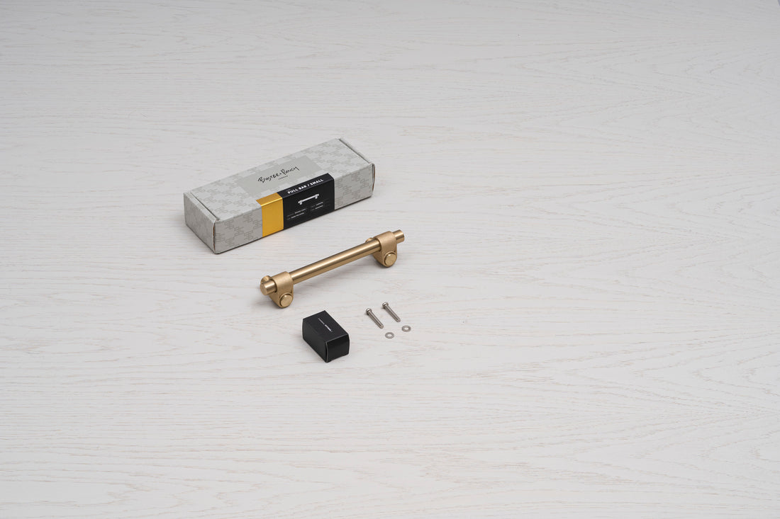 PULL BAR / CAST / MESSING / LILLE