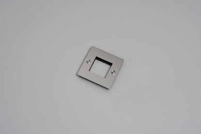 1G wall plate / Without infills / Steel