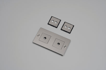 2G WALL PLATE / HORIZONTAL / WITH INFILLS / NON-LOGO / STEEL