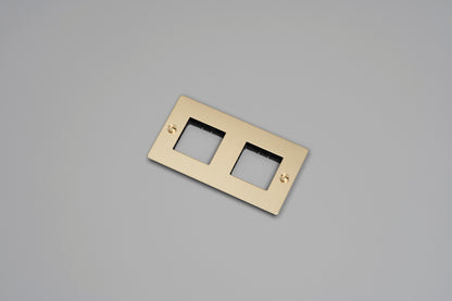 2G WALL PLATE / HORIZONTAL / NO INFILLS / NON-LOGO / BRASS