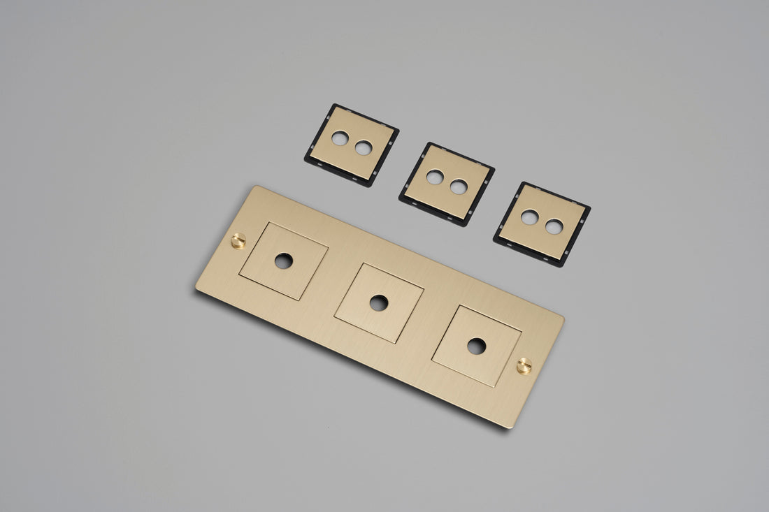 Buster + Punch 3G wall plate, horizontal, with infills, brass